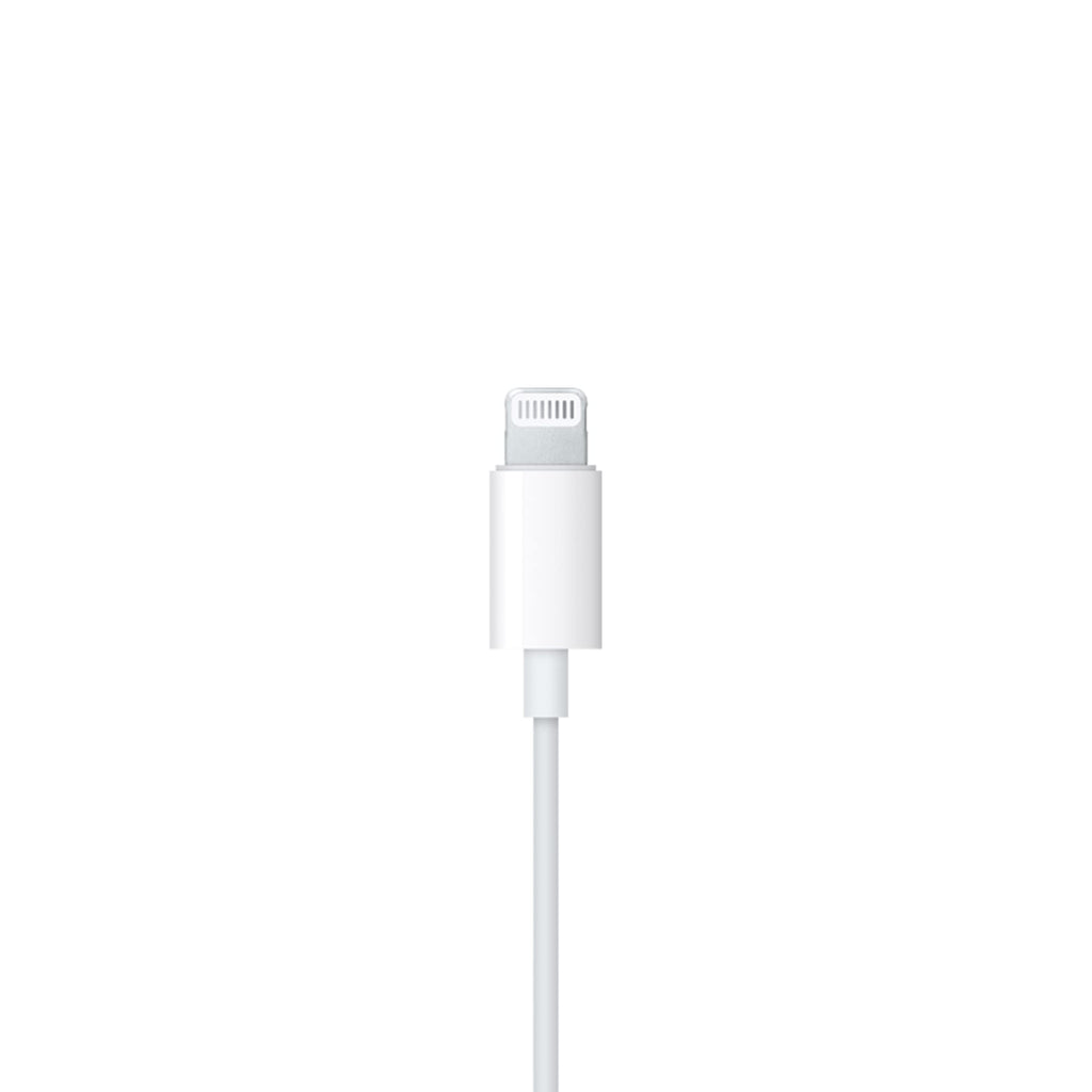 Apple EarPods Wired Earphones with 3.5 mm Plug and Remote