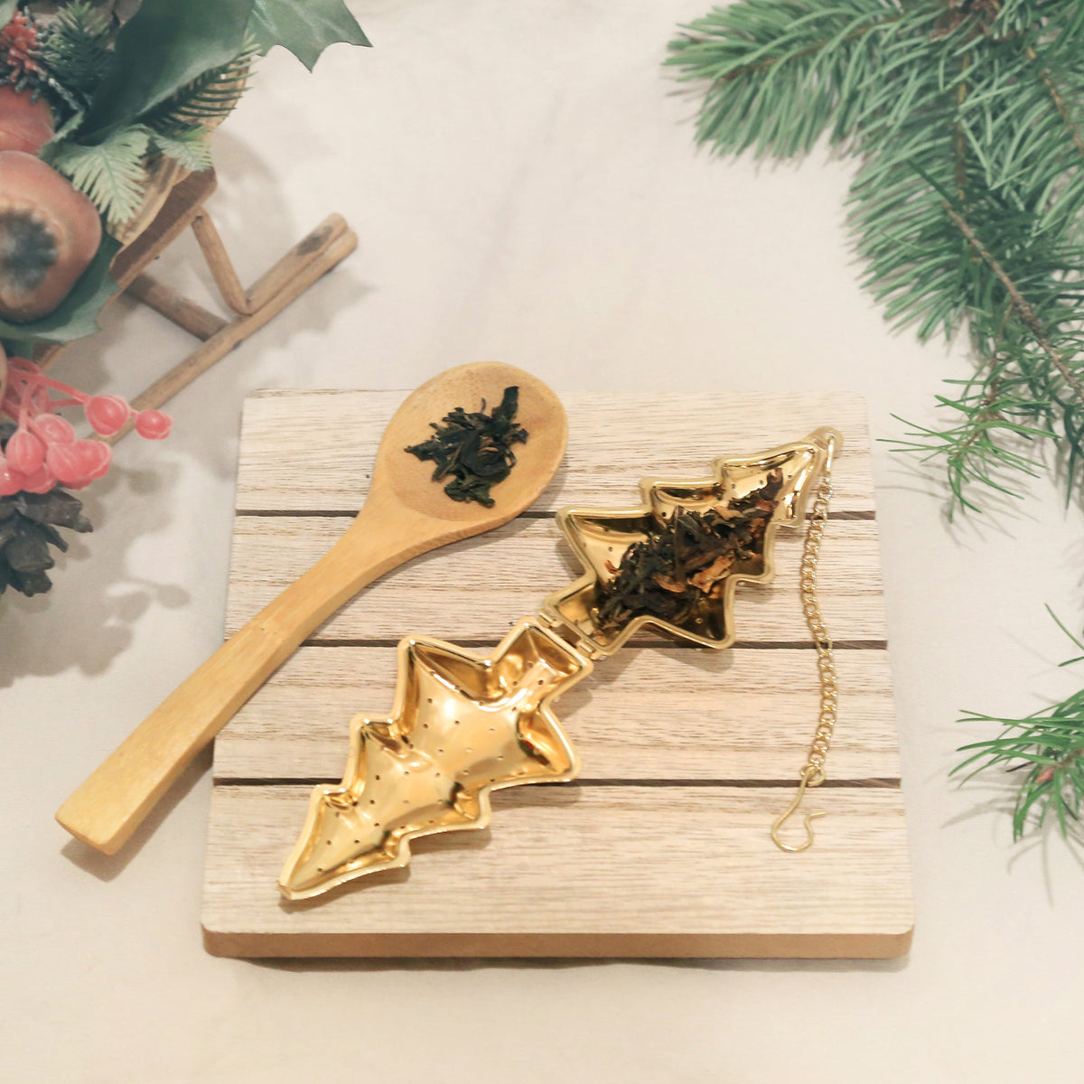 Gold Christmas Tree Tea Infuser