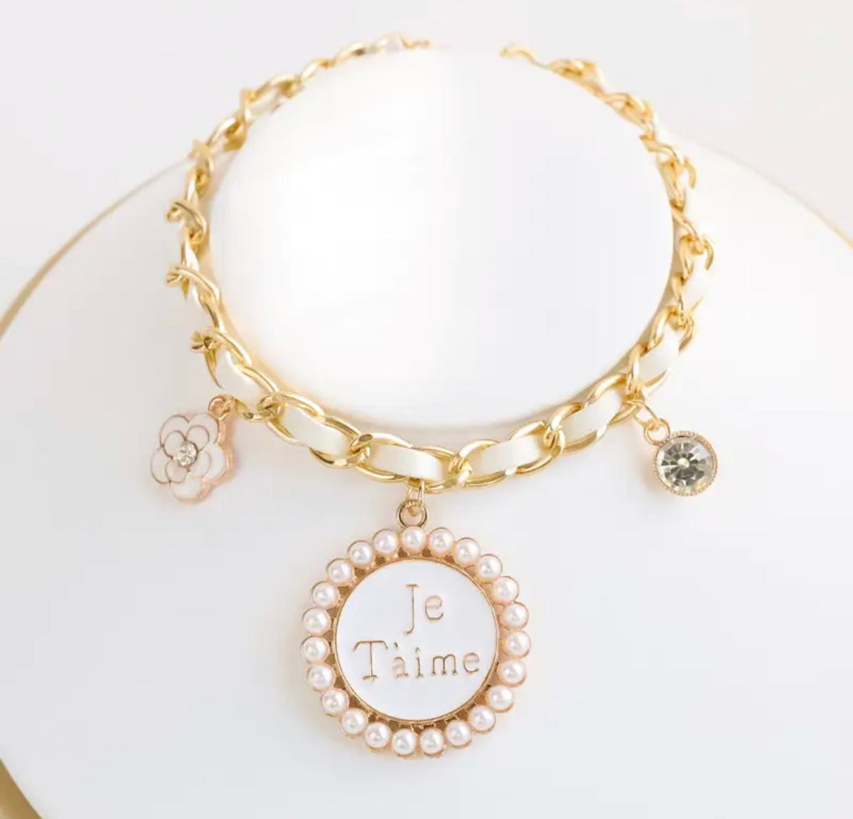 Coco Charm Dog Necklace | Elegant Pet Jewelry Accessory product image 6