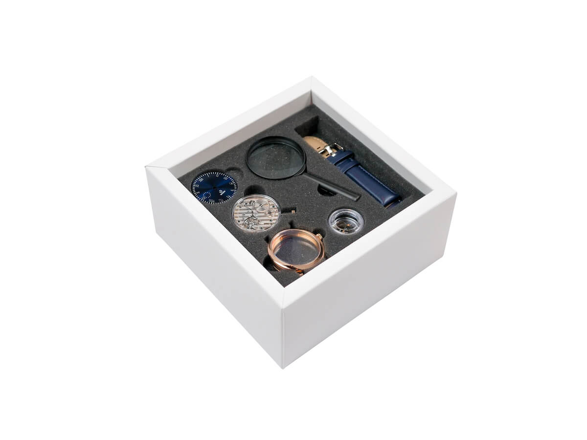 Inside the Galileo watch kit — movement, case and parts tray