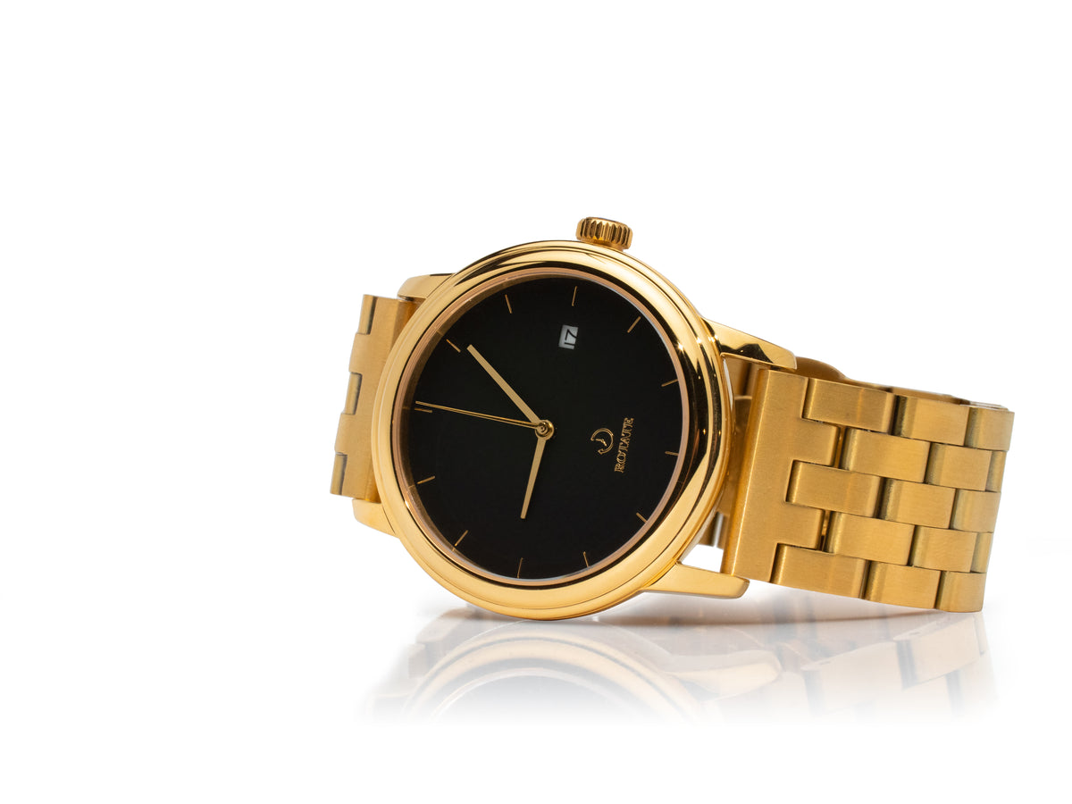 Eiffel mechanical watch with stainless steel strap, side view